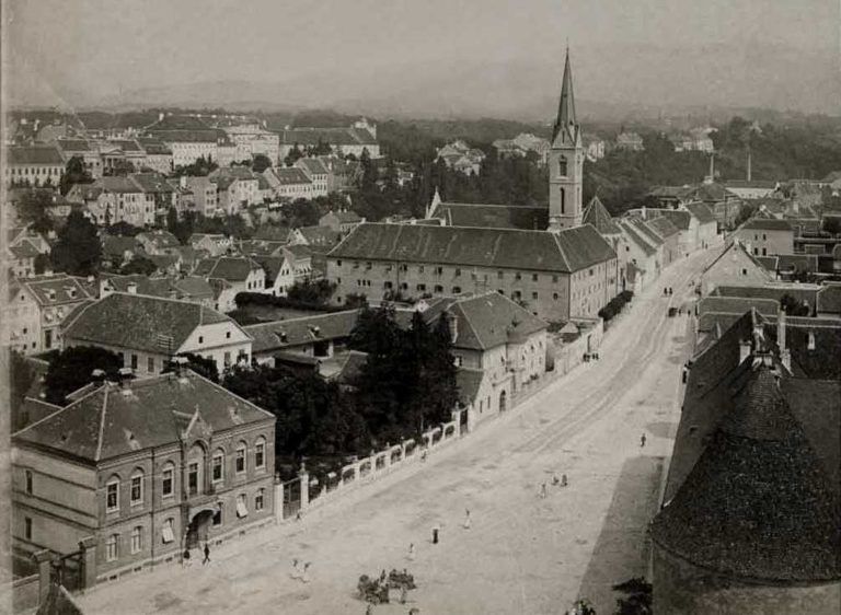 Crkva sv. Franje Asiškoga na Kaptolu, panorama, arhivska fotografija